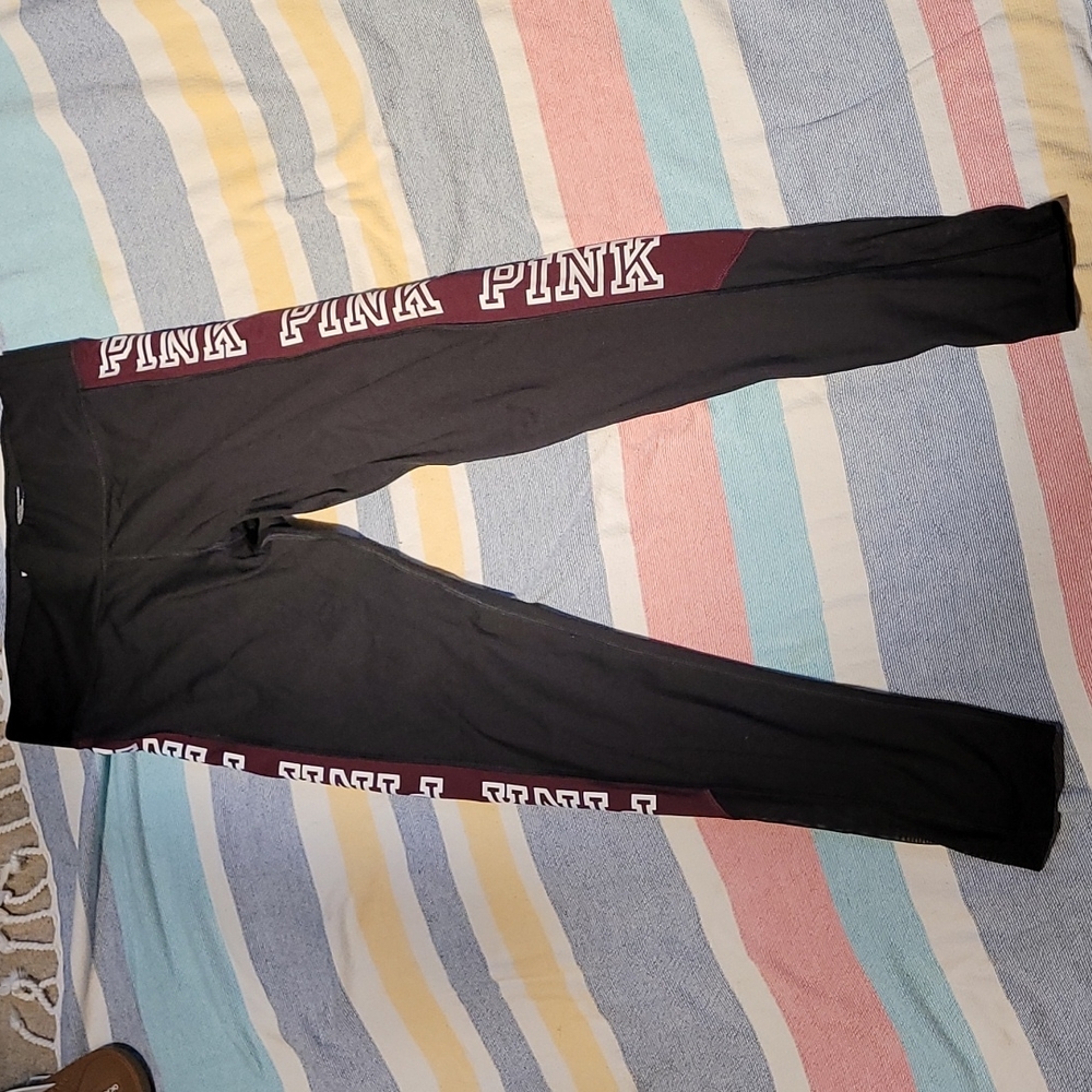 VS PINK ultimate leggings